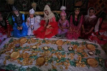 Kazakh wedding customs6
