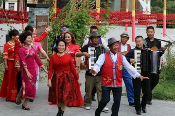 Traditional Xibo wedding customs2