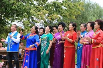 Traditional Xibo wedding customs6