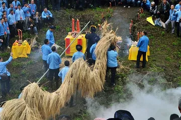 A complete collection of Buyi traditional festivals11
