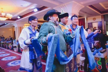 Mongolian wedding customs1