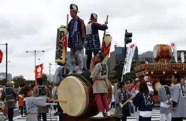 May Day Tourism2