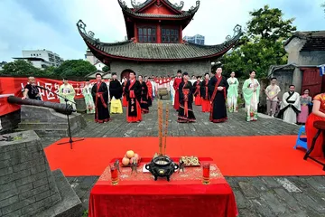The four major traditional folk festivals in China: What are the traditional customs activities of the Dragon Boat Festival?4