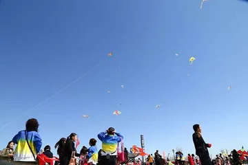 The four major traditional folk festivals in China: What are the traditional customs activities of the Dragon Boat Festival?6