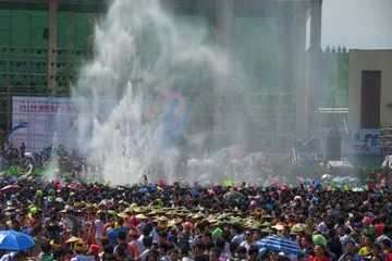 A complete collection of traditional Dai festivals6
