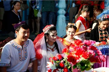 Unique Uyghur wedding customs2