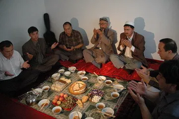 A nation who can sing and dance well--Uyghurs4