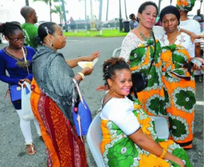 Customs and customs in Comoros1