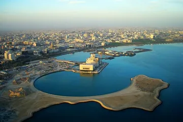 Qatar customs and taboos