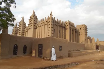 A complete list of tourist attractions in Mali3