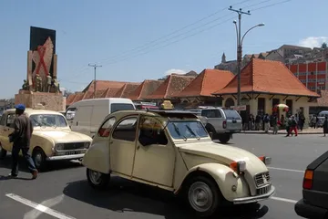 Madagascar Travel Guide2