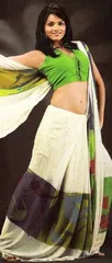 Traditional Indian custom: Beautiful women should not show their legs when wearing clothes14