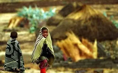 Strange custom of African tribes: mother and daughter can have a body at the same time2