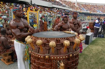 Ghana customs and etiquette4