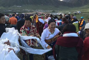 Tibetan customs and habits7