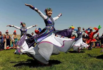 Mongolian customs and habits12