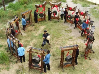Traditional customs of the Buyi people8