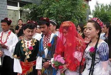 The customs and habits of the Tatar people5