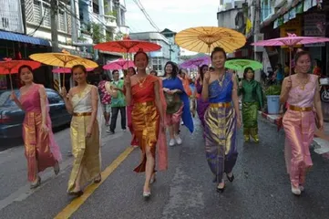 Thai customs6