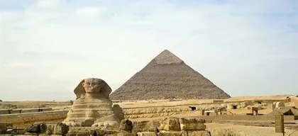 Ancient Egyptian pyramids and sphinxes and temples1