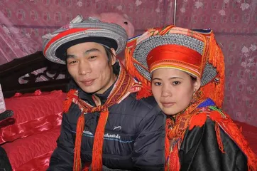 Traditional customs and habits of the Yao people18