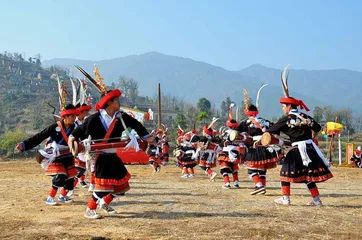 Traditional customs and habits of the Yao people20
