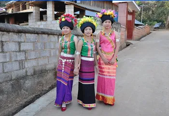 Bulang customs and taboos2