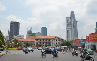 Vietnam customs1