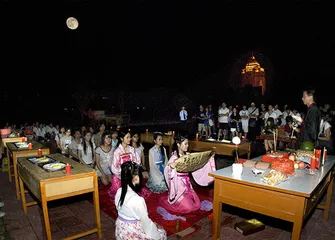 Top ten traditional customs during the Mid-Autumn Festival2