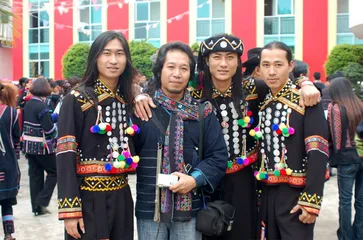 Hani living customs6