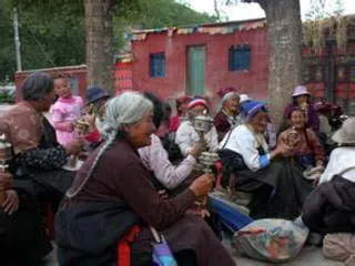 Customs and habits of the Tibetan Qiang people in Sichuan2