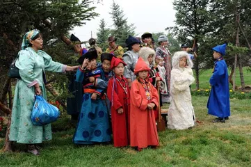 Traditional customs of the Ewenki people6