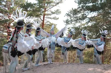 Traditional customs of the Ewenki people7