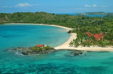 Madagascar Tourist Attractions Guide0