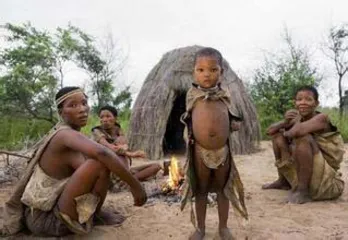 The endangered African "pocket nation" was only 1.3 meters tall and got married at the age of 81