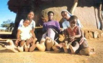 African primitive nomadic tribe lobster tribe-"only two toes"