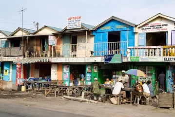 Traditional customs in Kenya4
