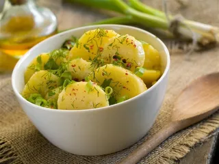 Can you lose weight by eating low-calorie potatoes as a staple food?2