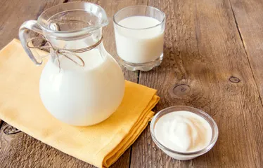 Honey ginger milk is super warm for weight loss in winter3