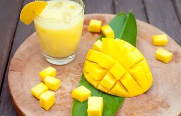 Honey ginger milk is super warm for weight loss in winter4