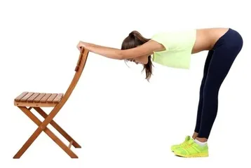 Simple office chair yoga slimming and maintaining health (photo)2
