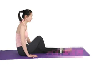 Chiropractic yoga movements correct the spine and reduce the belly (picture)3