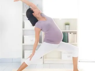 Thin waist and back yoga before going to bed creates a charming back (photo)1