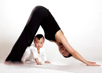 Do weight loss yoga with your baby, love your baby and love yourself (photo)4
