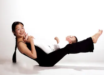 Do weight loss yoga with your baby, love your baby and love yourself (photo)5