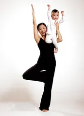 Do weight loss yoga with your baby, love your baby and love yourself (photo)6