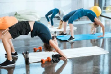 One way to lose weight, yoga, thin waist and beautiful back (photo)3