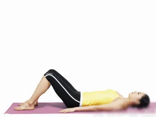 2-style stovepipe yoga creates slender legs (photo)2