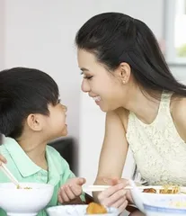 Parent-child yoga tutorial helps children lose weight and increase their weight (picture)