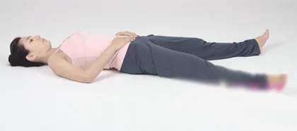 Practice yoga at home on May Day to ease your stomach (photo)6